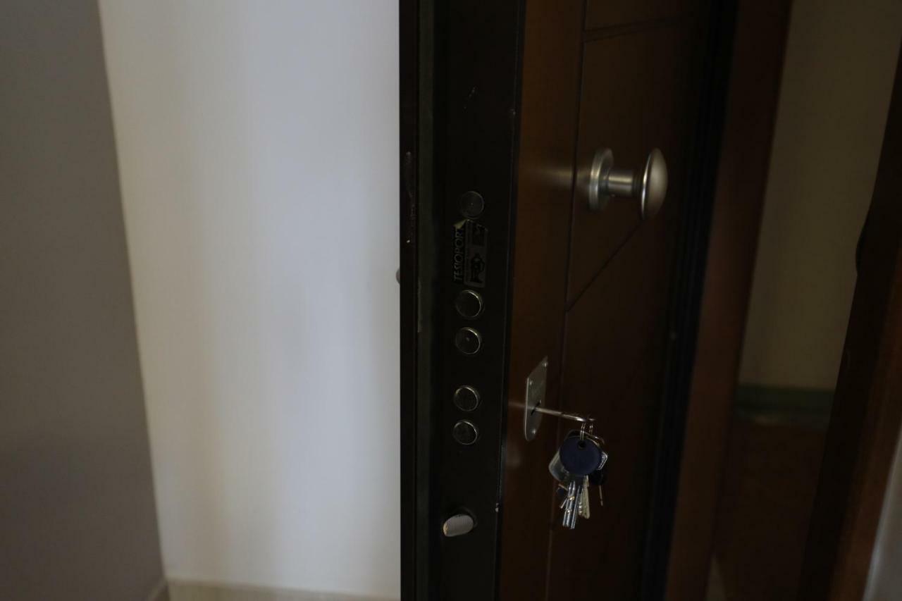 Aiolos Apartments Ermou 64 2Nd Floor Suites Athens Exterior photo